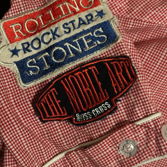 Swiss Cross Boys or girls Short Sleeve Shirt Size: 14/16 Color:Red and white - Picture 6 of 7